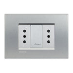 Toma Doble 2P+T 10A 250V Armada con Placa Tech Living Light