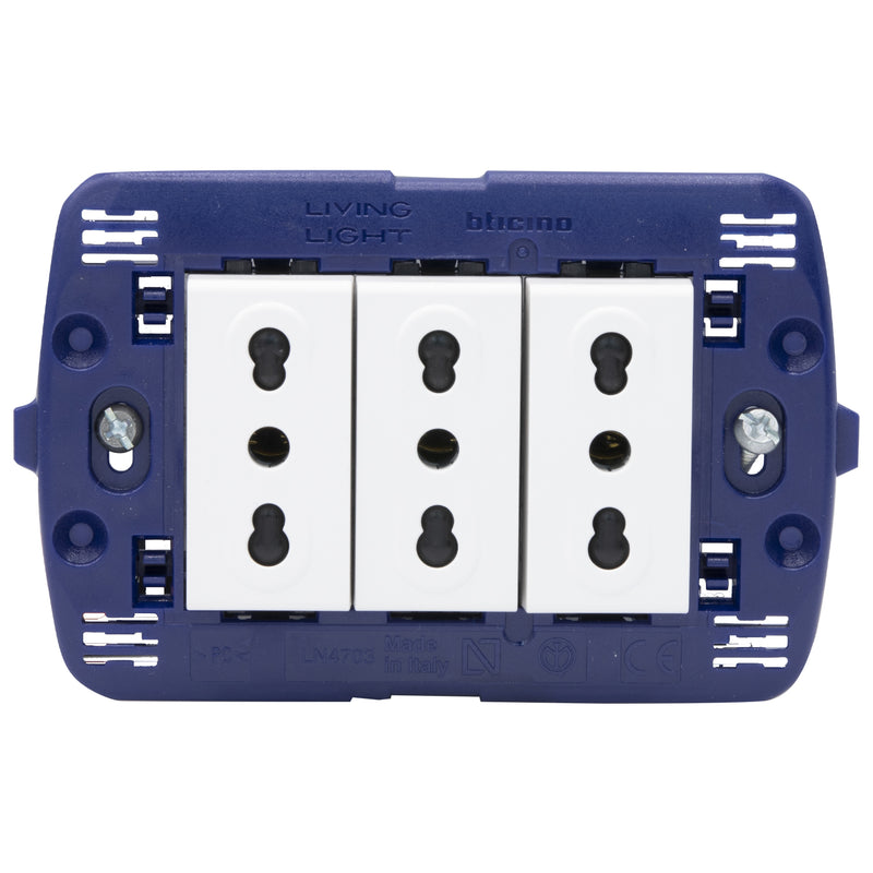 Toma triple 10/16A semi armado LivingLight - color blanco - SN4180X3E